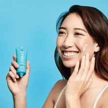 Load image into Gallery viewer, Classic Face Sunscreen SPF 50 White Tea Lotion