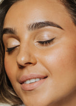 Load image into Gallery viewer, EyeColour Pencil - Gleam